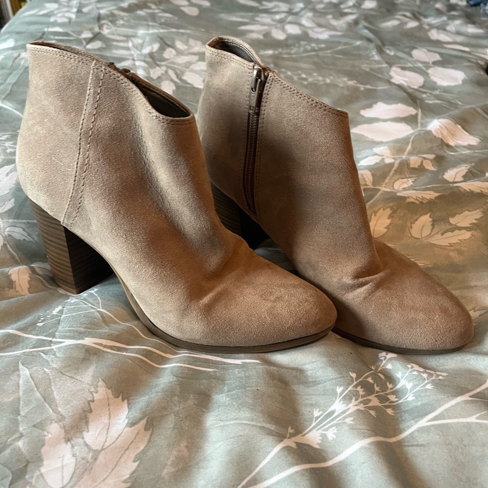 Old Navy Tan Ankle Booties with Block Heel